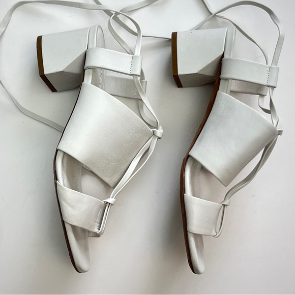 Vince Dunaway Ankle-Wrap Leather Sandals, Size 7.5 - Picture 3 of 7